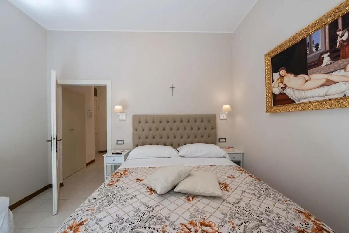 Elegant Fully Equipped Apartment In Center Of Perugia,Parking Perugia