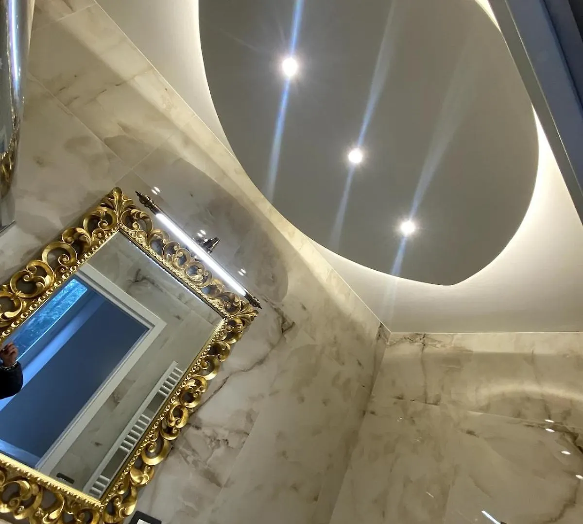Elegant Fully Equipped Apartment In Center Of Perugia,Parking