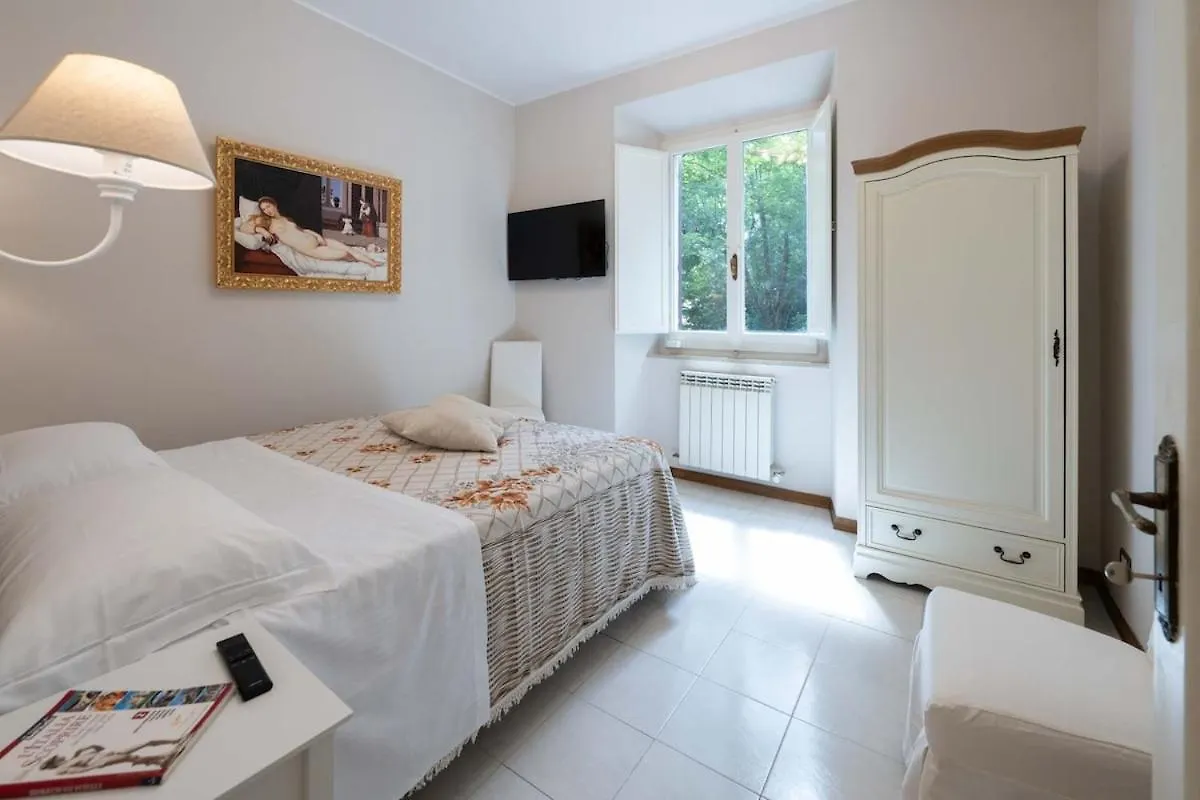 Elegant Fully Equipped Apartment In Center Of Perugia,Parking 0*, Perugia