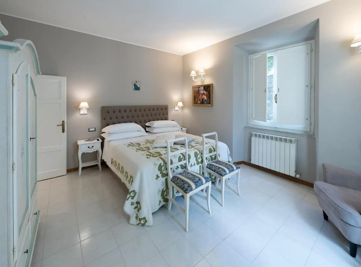 Elegant Fully Equipped Apartment In Center Of Perugia,Parking 0*, Perugia Italy