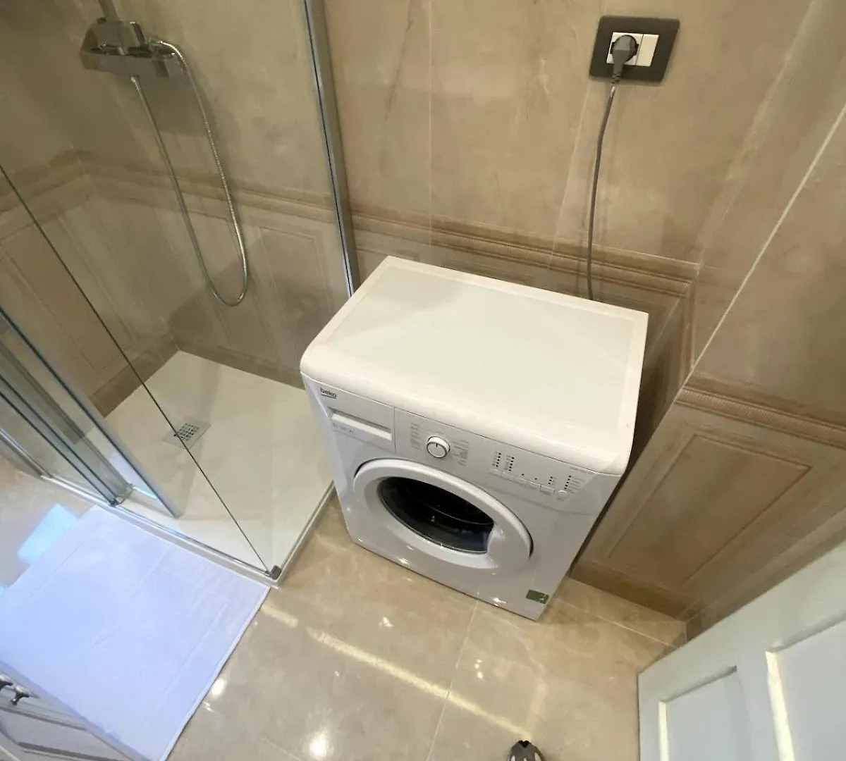 Elegant Fully Equipped Apartment In Center Of Perugia,Parking