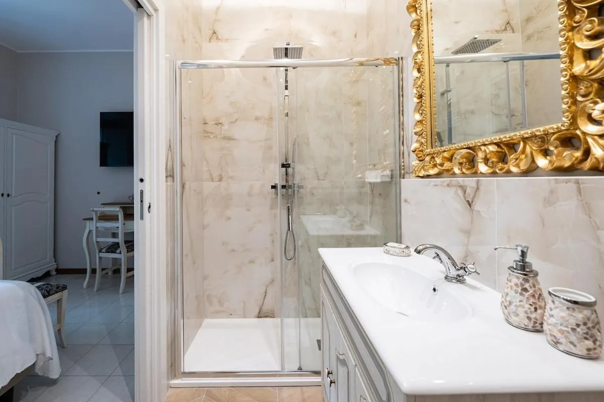 Elegant Fully Equipped Apartment In Center Of Perugia,Parking Perugia